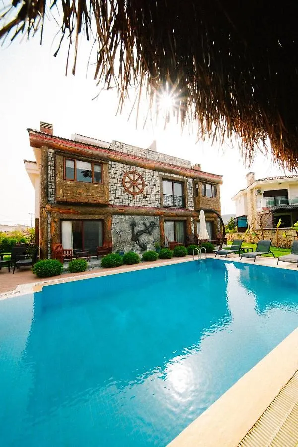 Pupa Alacati Butik Otel Çeşme Hotel