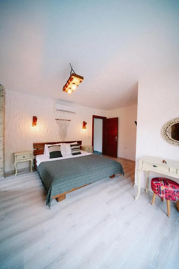 Pupa Alaçatı Butik Otel Çeşme